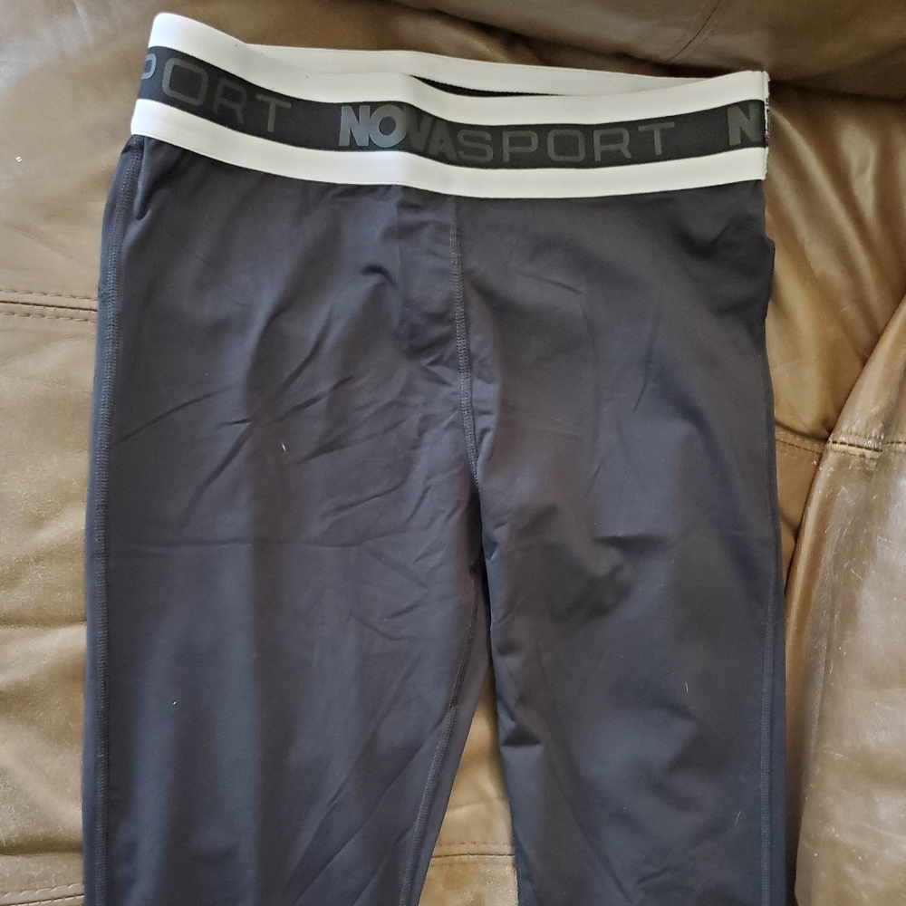 Fashion nova leggings